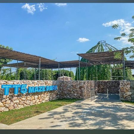 Homestay Rezeki Бату Гаяах Екстериор снимка